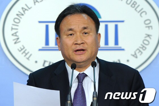 민주통합당 이상민 의원. © News1 이광호 기자