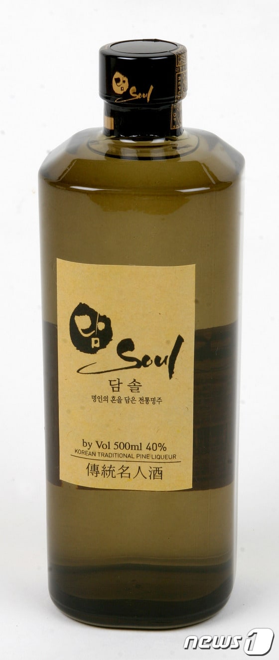 경남 함양군 명가원이 빚은 '담솔'.© News1 