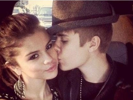 저스틴 비버(오른쪽)과 셀레나 고메즈(저스틴 비버 트위터) © News1