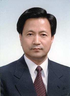 공공기록물의 폐기 심사와 관리를 당당하는 기록물 관리 전문요원의 배치비율이 46%에 그치고 있는 것으로 나타났다. 유승우(새누리당 ,경기 이천시) 국회의원은 7일 안전행정부로 부터 제출받은 자료를 통해 이같은 사실을 확인하고 안전행정부의 시급한 조치를 당부했다. © News1