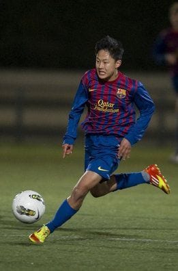 FC 바르셀로나와 5년 재계약을 체결한 이승우(15). © News1