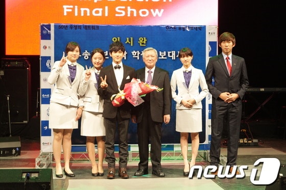 왼쪽 세 번째부터 임시완, 김선종 총장 © News1