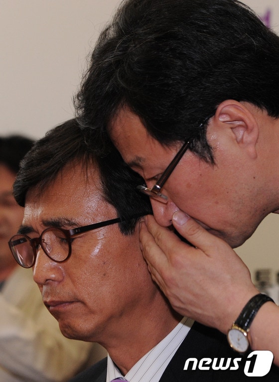 [자료] 유시민 전 보건복지부 장관과 천호선 진보정의당 최고위원 © News1 양동욱 기자