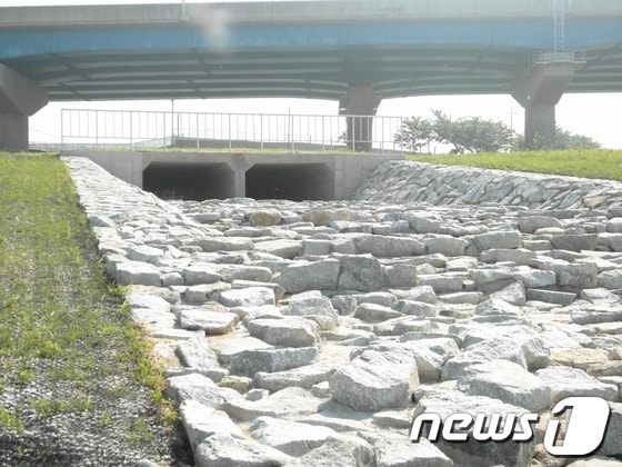 광주시는 21일 총인시설 시운전을 시작한다. 사진은 총인시설 방류구. /사진제공=광주시© News1 