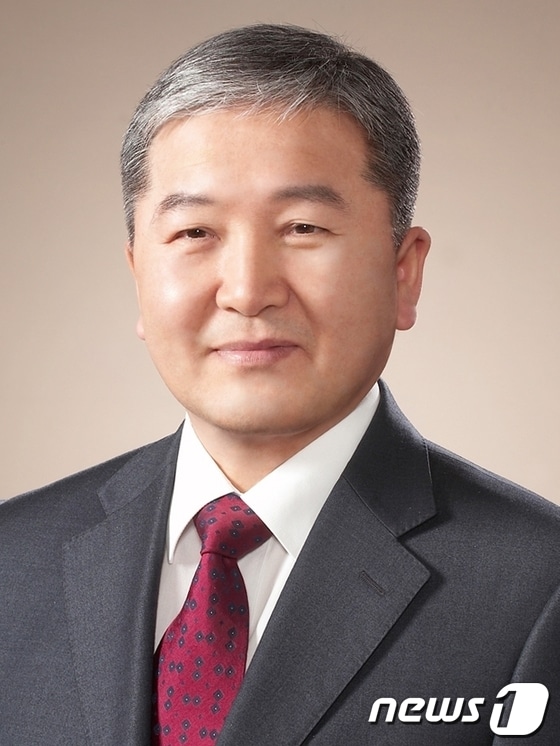 전남대 제19대 총장후보자 1순위로 결정된 박창수 교수. © News1 