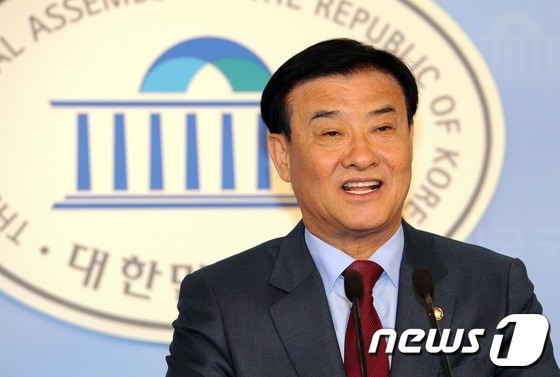 강창희 새누리당 의원2012.5.30/뉴스1 © News1 이종덕 기자