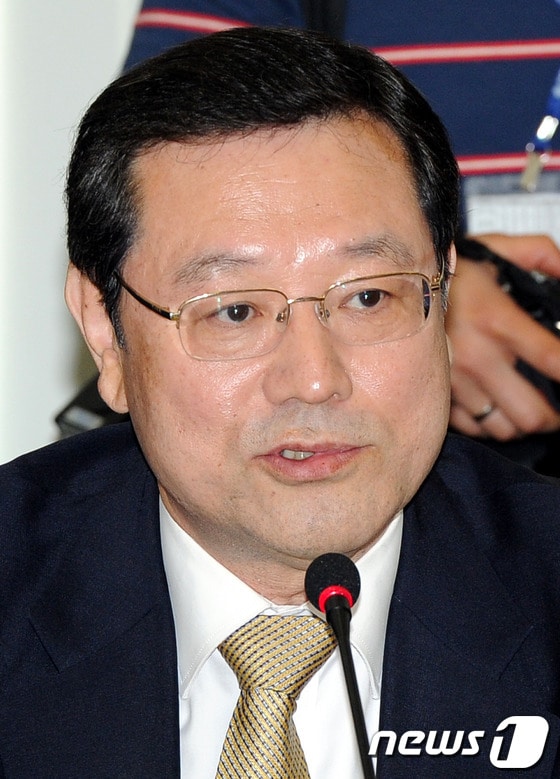 이용섭 민주통합당 정책위의장 © News1 