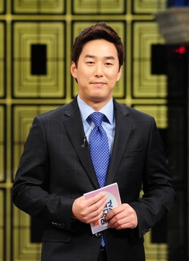 KBS 'TV 진품명품' 진행자 윤인구 아나운서. © News1 