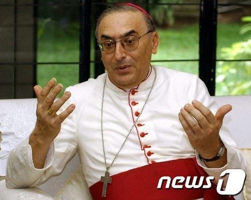 마리오 제나리 대주교. © AFP=News1 