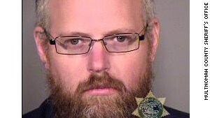 친딸의 포르노 사진을 찍어 유통시킨 혐의를 받고 있는 마이클 세라피스 프리먼. (사진=CNN) © News1  