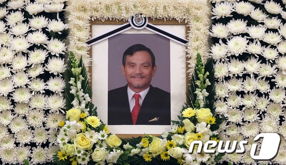  서울 송파구 풍납동 서울아산병원 장례식장에 마련된 고 김태촌씨의 빈소. 2013.1.5/뉴스1 © News1 송원영 기자