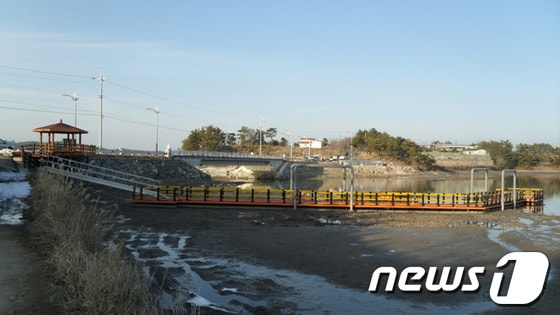 7일 준공된 사천시 서포면 비토 갯벌복원사업장 전경.(사천시 제공)© News1 