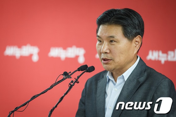                                            홍문종 새누리당 사무총장. 2013.10.3/뉴스1 © News1 유승관 기자