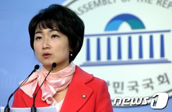 이언주 민주당 원내대변인. 2013.2.18/뉴스1 © News1 박정호 기자