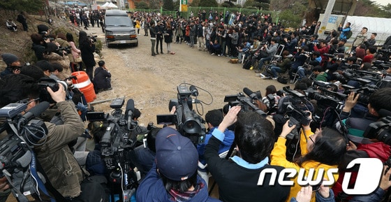 가수 세븐의 의정부 306보충대대 입소 모습. 2013.3.19 머니투데이/뉴스1 © News1 자료사진