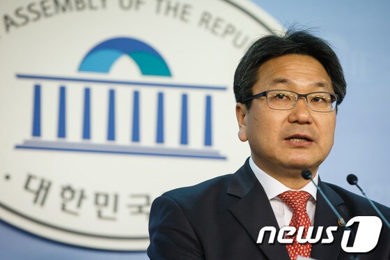 강기정의원이 20일 민주당 5.18민주화운동 왜곡 대책위원회 위원장으로 선임됐다. © News1 유승관 기자