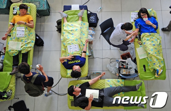 지난 514일 대구 북구 보건대학교에서 '헌혈사랑 나눔 축제'가 열렸다. (자료사진) © News1