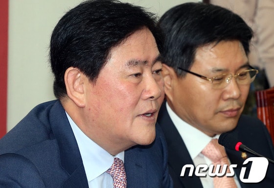 최경환 새누리당 원내대표.2013.5.21/뉴스1 © News1 송원영 기자
