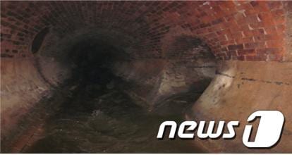 서울광장 하수관거© News1