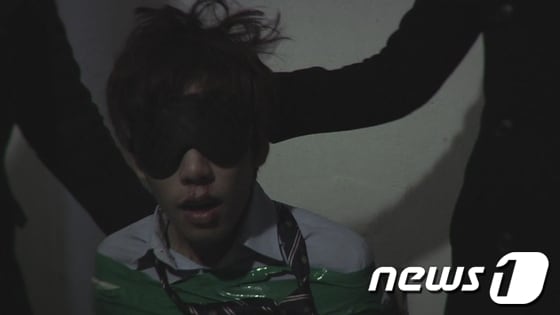 안소웅 감독의 '침묵하라 2013'© News1