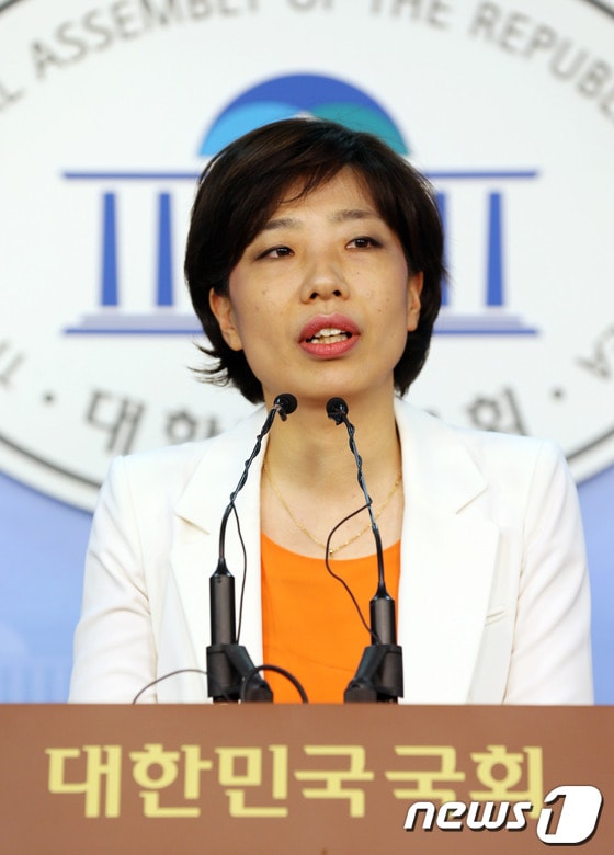 배재정 민주당 대변인. 2013.5.6/뉴스1 © News1 허경 기자