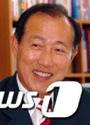 이원종 전 충북지사가 19일 대통령 소속 지역발전위원회 위원장에 임명됐다. (뉴스1 DB) 2013.6.19/뉴스1 © News1 김보영