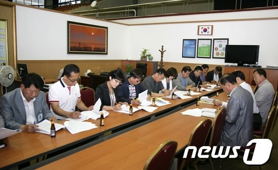 영암군은 19일 월출산 기찬핸드 개장을 위해 추진보고회를 개최했다.© News1 