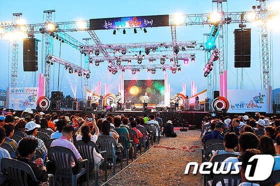 춘천 막국수닭갈비축제 자료사진.ⓒ News1 DB