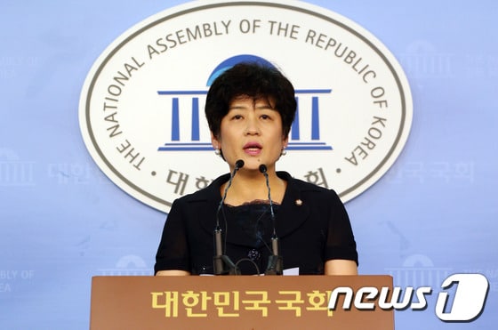 강은희 새누리당 원내대변. 2013.7.15/뉴스1 © News1   허경 기자