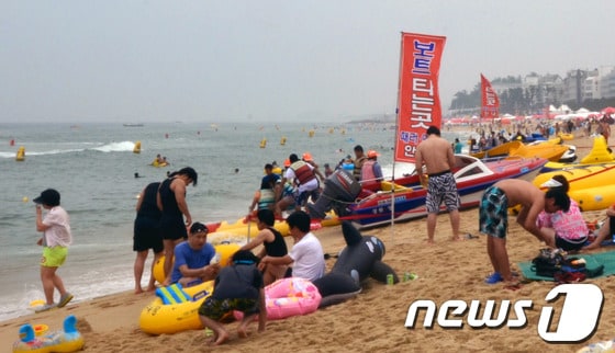 강릉 경포해수욕장.2013.7.28/뉴스1 © News1 김종길 기자