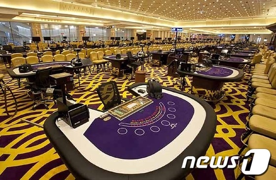 강원랜드 카지노 환경개선후 내부 모습. (사진제공=강원랜드).2013.7.29 © News1 하중천