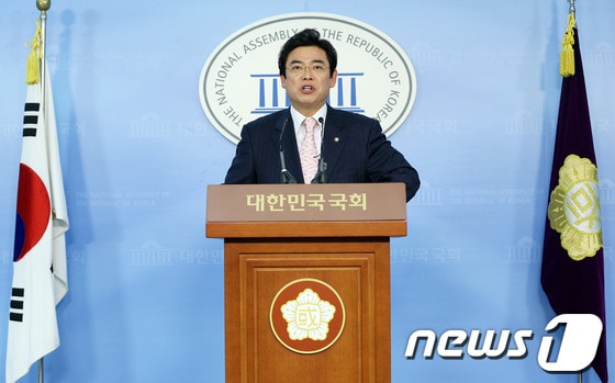 홍지만 새누리당 원내대변인. 2013.9.2/뉴스1 © News1 오대일 기자