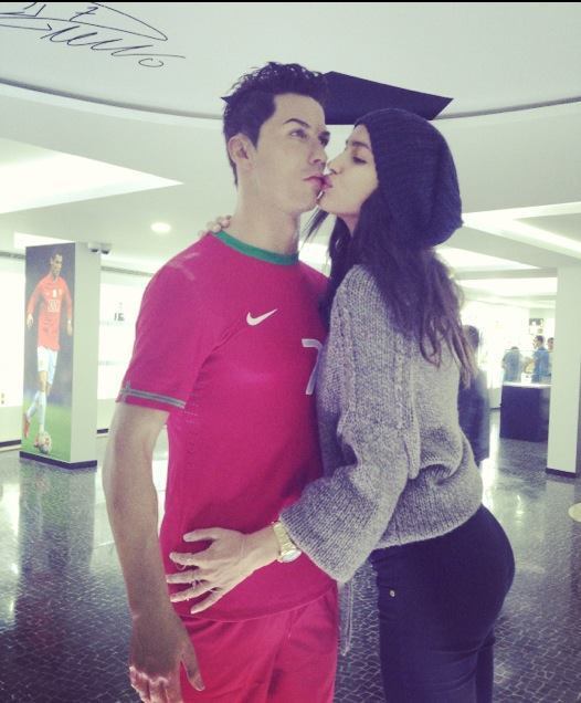 이리나 샤크 페이스북. © News1