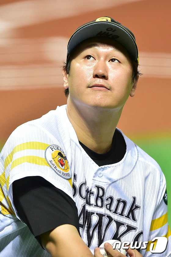 소프트뱅크 호크스 시절 이대호. ⓒ News1 김진환 기자