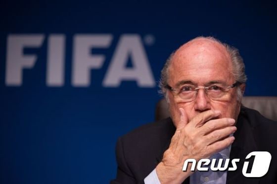 국제축구연맹(FIFA)이 연장전 교체카드 한 장을 추가로 사용할 수 있는 규칙 도입에 대한 내부 합의를 마쳤다. ⓒ AFP=News1