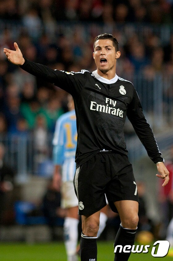 크리스티아누 호날두가 30일(한국시간) 말라가전에서 어시스트 2개를 기록, 팀의 2-1 승리를 이끌었다.ⓒ AFP=News1