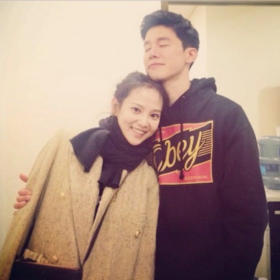 윤승아가 인스타그램을 통해 공개한 김무열과의 사진.ⓒ News1