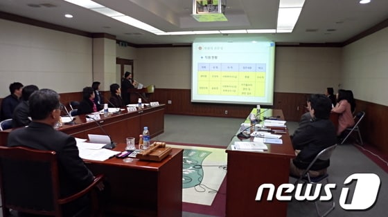 전남 강진군은 최근 다문화가족지원센터및 아이돌보미지원센터 위탁기간으로 천주교 사랑의 씨튼 수녀회를 선정했다.© News1 