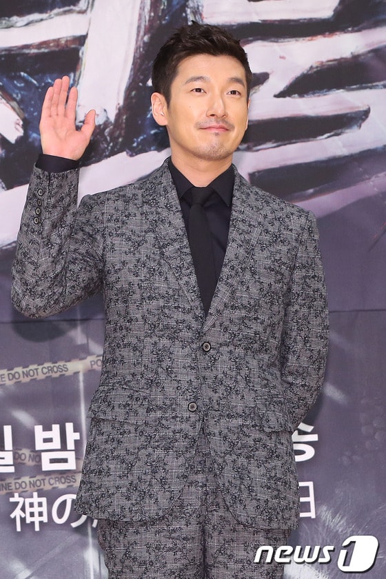 배우 조승우가 특정 커뮤니티를 이용하는 자신의 팬들과 마찰을 빚었다. ⓒ News1