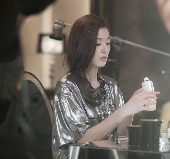 SBS 드라마 '별에서 온 그대'의 한 장면.(사진제공=한율)© News1