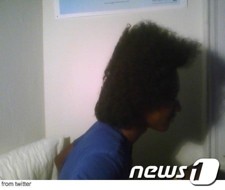 강철 머리가락 남자(온라인니커뮤티니)© News1  