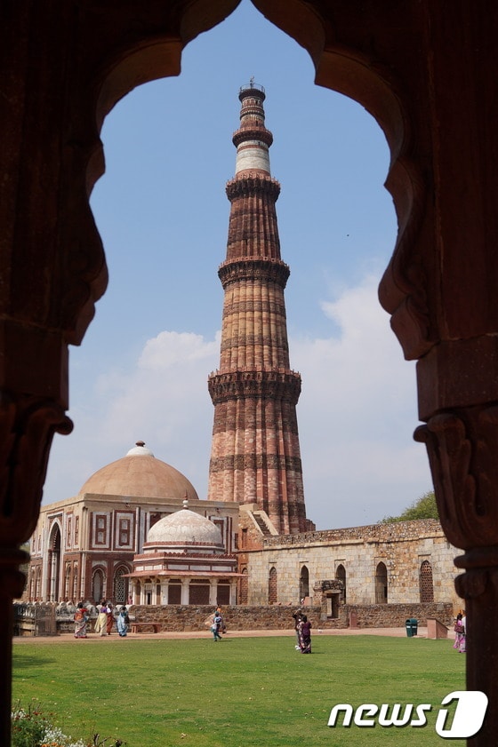쿠트브 미나르 탑 © News1 최종일 기자