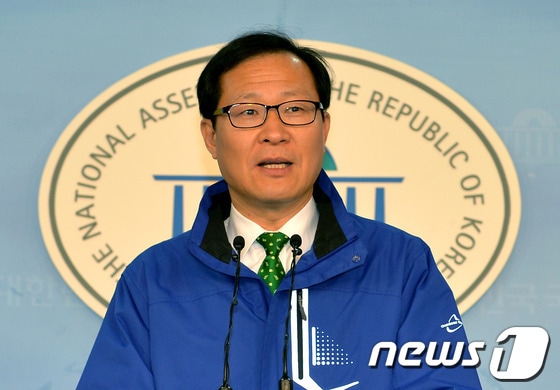 문병호 민주당 정책위수석부의장. 2014.3.3/뉴스1 © News1   박철중 기자