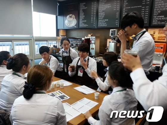 CJ푸드빌 아카데미 현장교육 장면© News1 