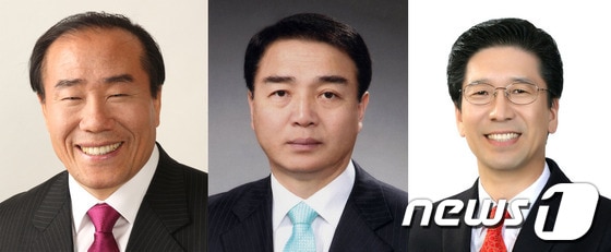 광주교육감 시민후보 단일화에 합의한 장휘국 교육감과 정희r곤 광주시의회 교육의원, 윤봉근 전 광주시교육위원회 의장(왼쪽부터).© News1 김태성 기자