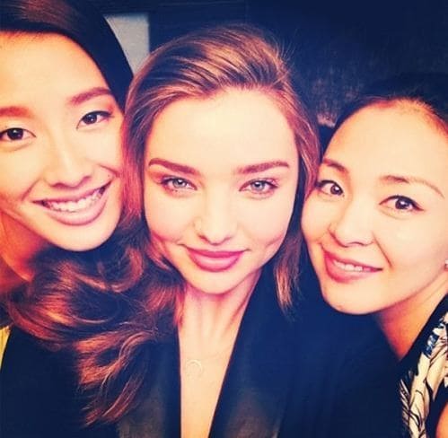 왼쪽부터 모델 스미레, 미란다 커, 야노 시호. (사진: 야노 시호 인스타그램 제공) © News1  