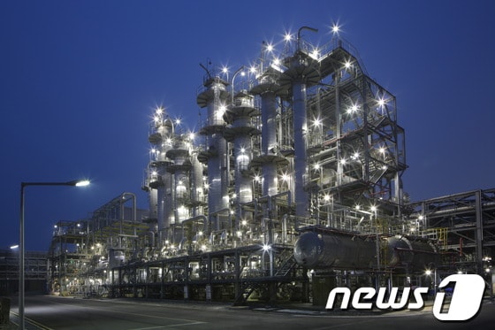 금호석유화학 여수 제2합성고무공장 전경.