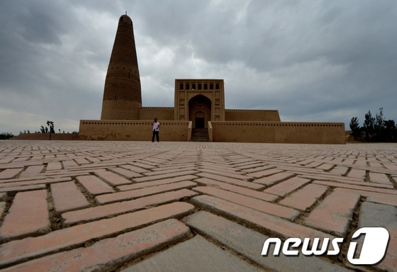 신장위구르자치구 투루판에 위치한 어민사원.ⓒ AFP=뉴스1 © News1 
