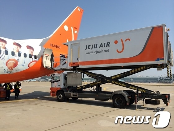 제주항공 케이터링카(제주항공 제공)© News1  