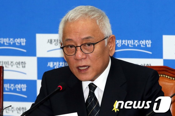 김한길 새정치민주연합 공동대표.2014.5.7/뉴스1 © News1   이광호 기자